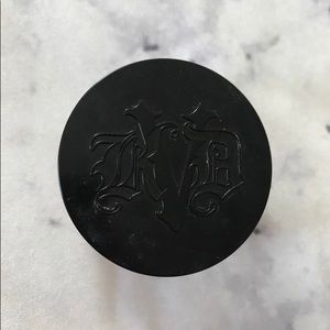 Kat Von D Lock It Setting Powder